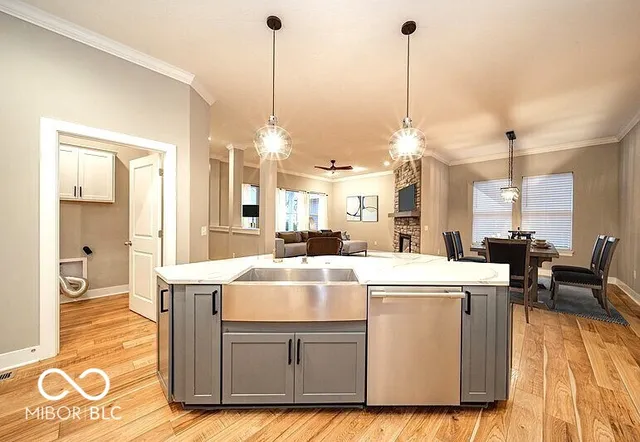 $724,900 | 2105 Granville Drive, Westfield, IN 46074