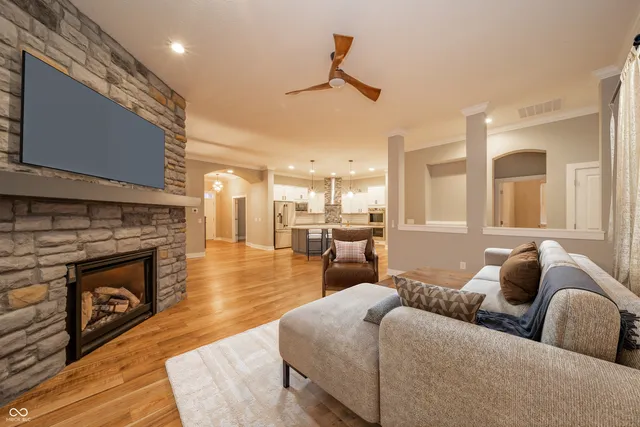 $724,900 | 2105 Granville Drive, Westfield, IN 46074