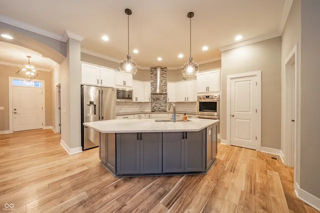 $724,900 | 2105 Granville Drive, Westfield, IN 46074