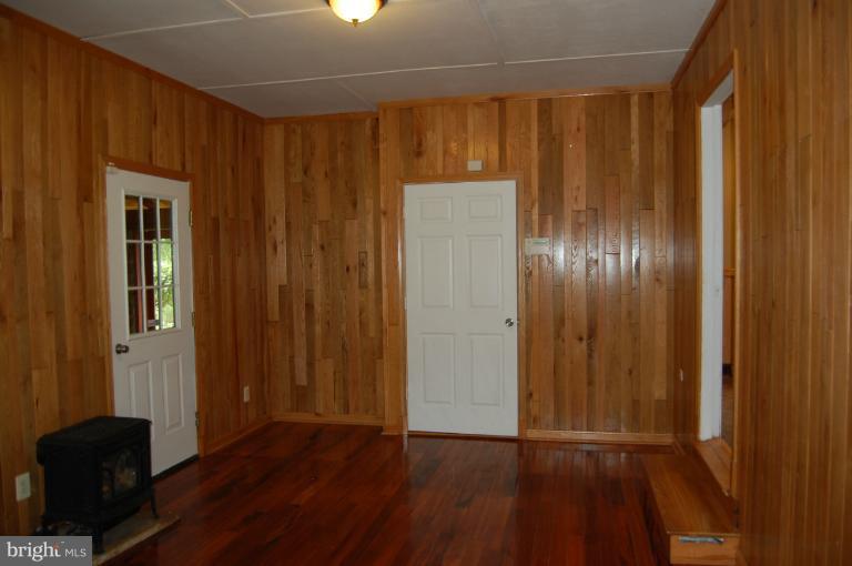 11689 Cemetery Road Bealeton, VA 22712 - Photo 12 of 30 Interior (General)