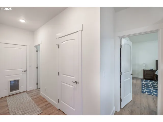 $875,000 | 3777 Meeko Lane Southeast, Turner, OR 97392