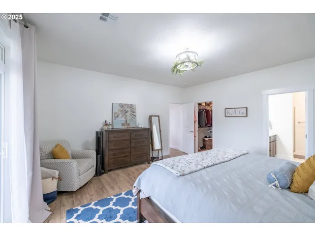 $875,000 | 3777 Meeko Lane Southeast, Turner, OR 97392