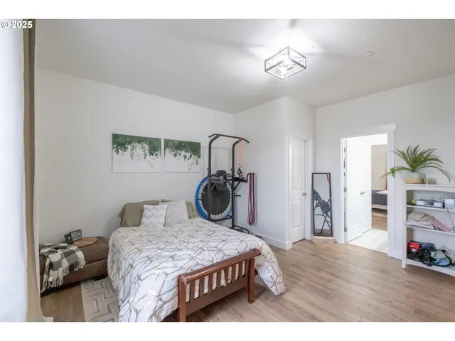 $875,000 | 3777 Meeko Lane Southeast, Turner, OR 97392