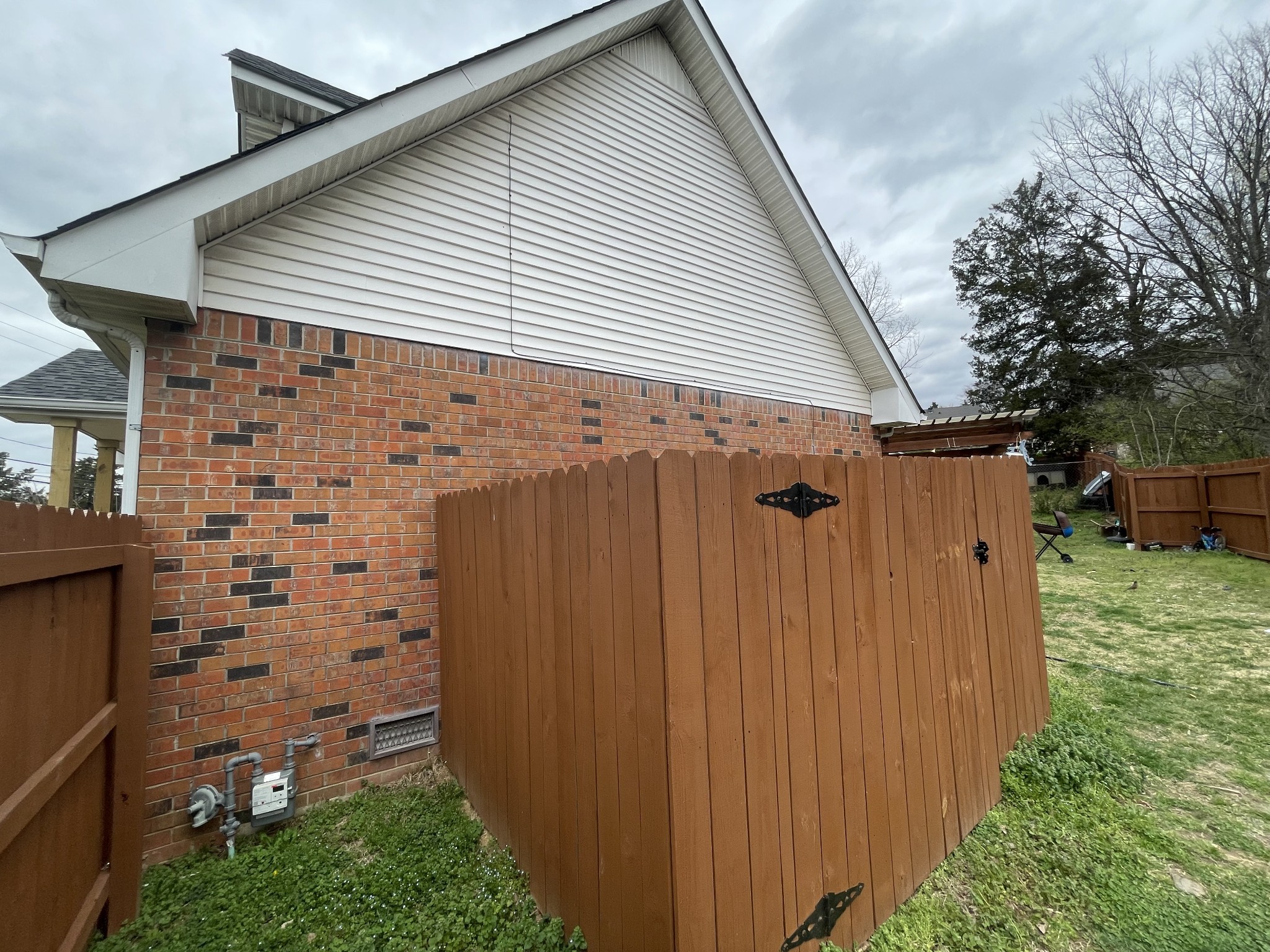 552 Piccadilly Row Antioch, TN 37013 - Photo 29 of 36 a view of a wooden door