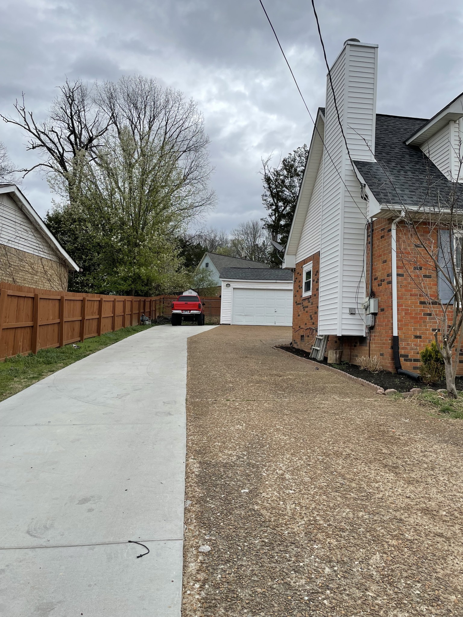 552 Piccadilly Row Antioch, TN 37013 - Photo 34 of 36 a view of backyard of house