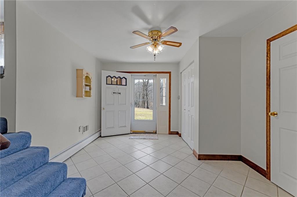 480 Longs Run Road Aliquippa, PA 15001 - Photo 3 of 25 Gallery Image 3