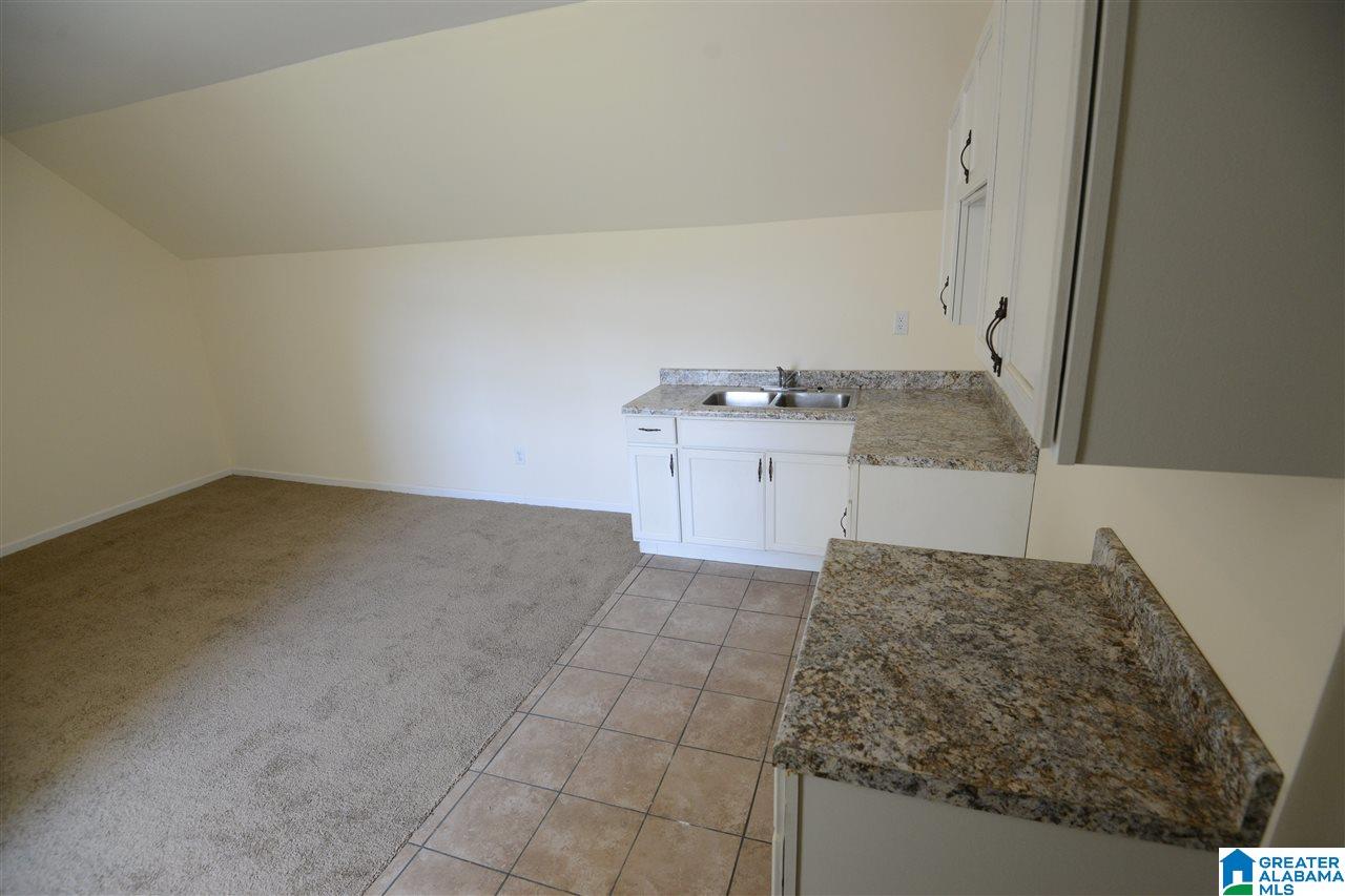 2762 Highway 42 Oneonta, AL 35121 - Photo 7 of 44