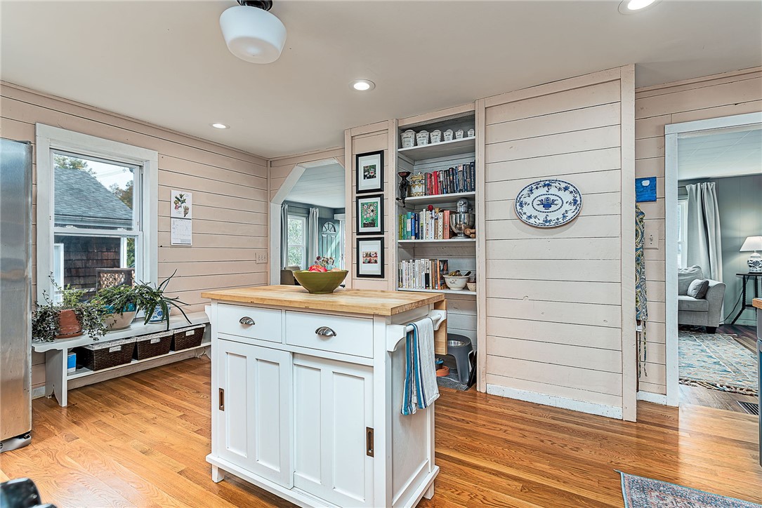 272 Spring Street Hopkinton, RI 02873 - Photo 15 of 38