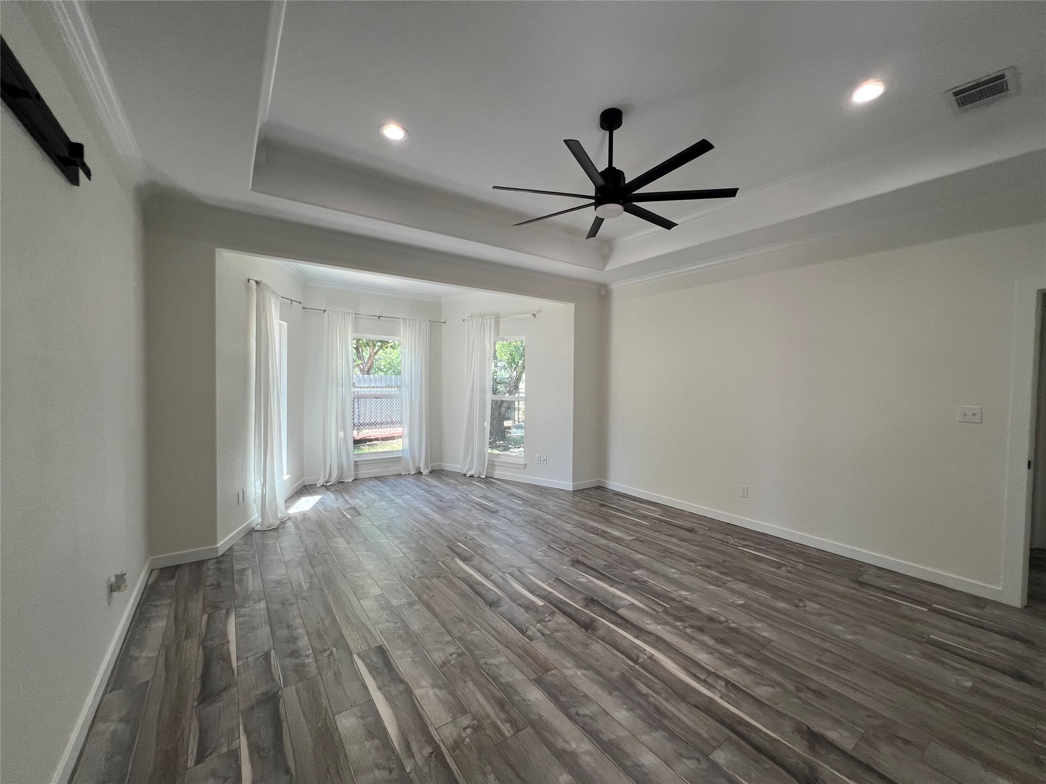 117 Cotton Rows Lane Taylor, TX 76574 - Photo 22 of 35 Owner's suite with lots of natural light