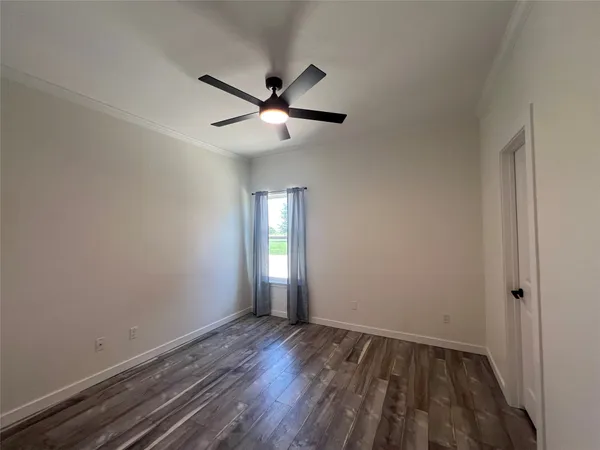 $3,500 | 117 Cotton Rows Lane, Taylor, TX 76574