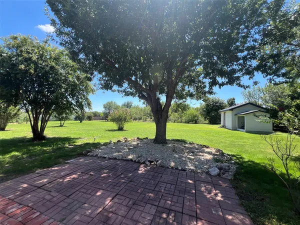 $3,500 | 117 Cotton Rows Lane, Taylor, TX 76574