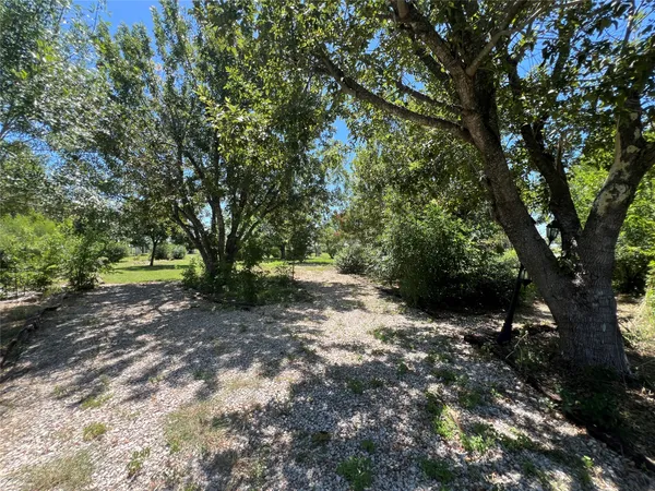 $3,500 | 117 Cotton Rows Lane, Taylor, TX 76574
