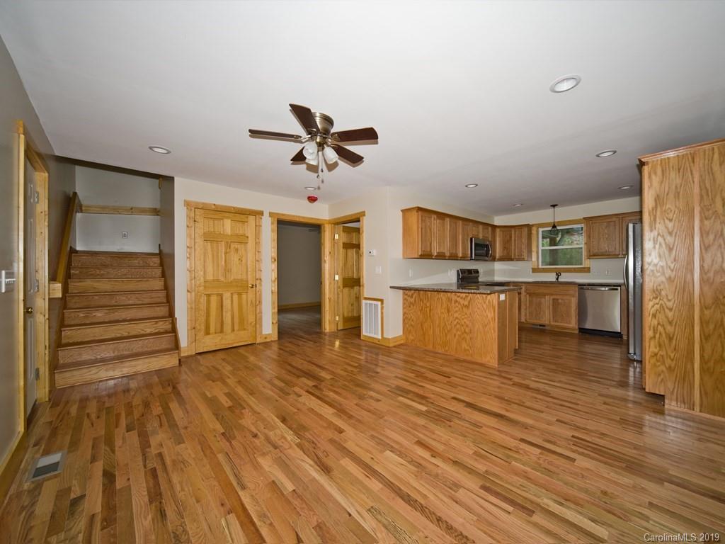 284 Dollar Ridge Sylva, NC 28779 - Photo 14 of 21 Gallery Image 14
