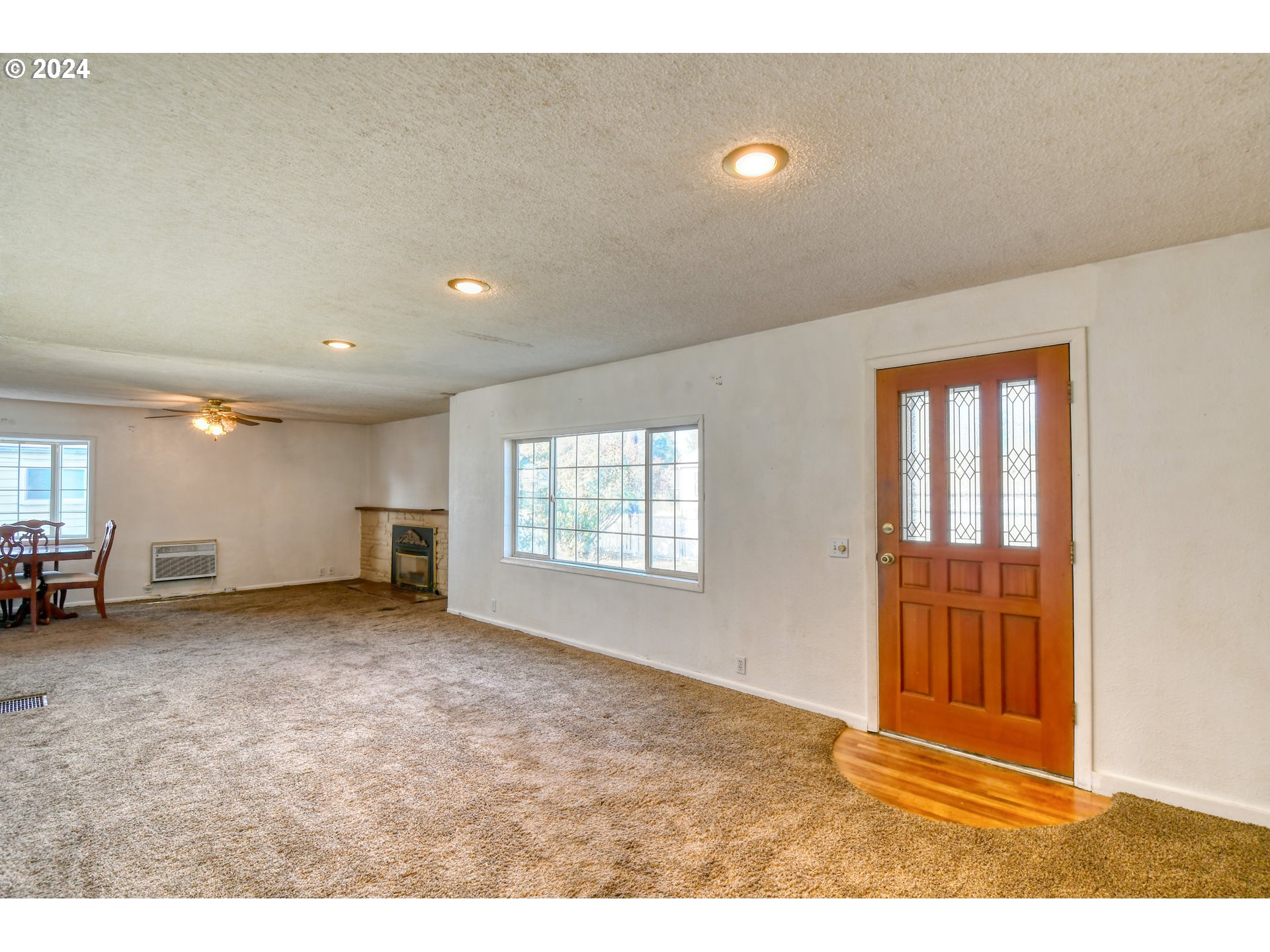 3810 Northeast Riverside Avenue Pendleton, OR 97801 - Photo 13 of 45 a view of a livingroom with a staircase