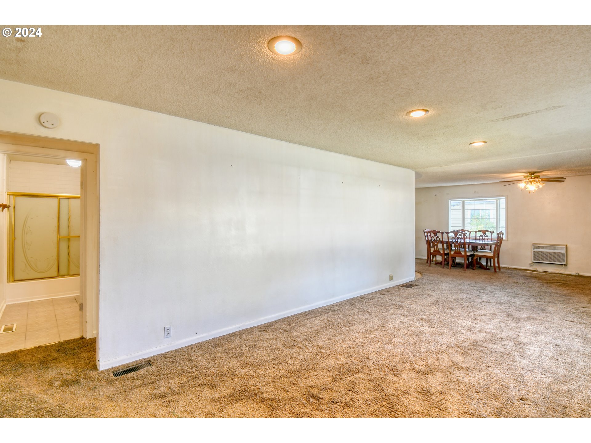 3810 Northeast Riverside Avenue Pendleton, OR 97801 - Photo 15 of 45 a view of a livingroom with natural light