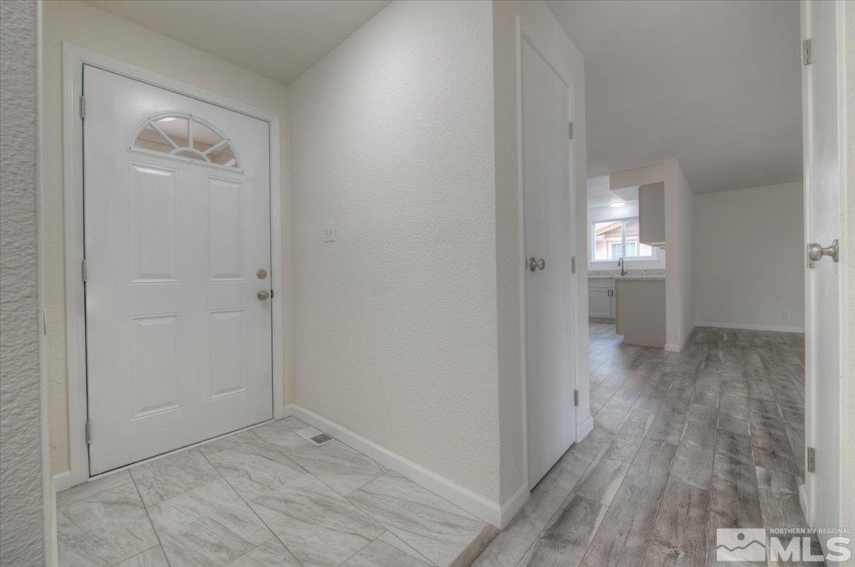 2930 Chavez Drive Reno, NV 89502 - Photo 3 of 29 Photo 3
