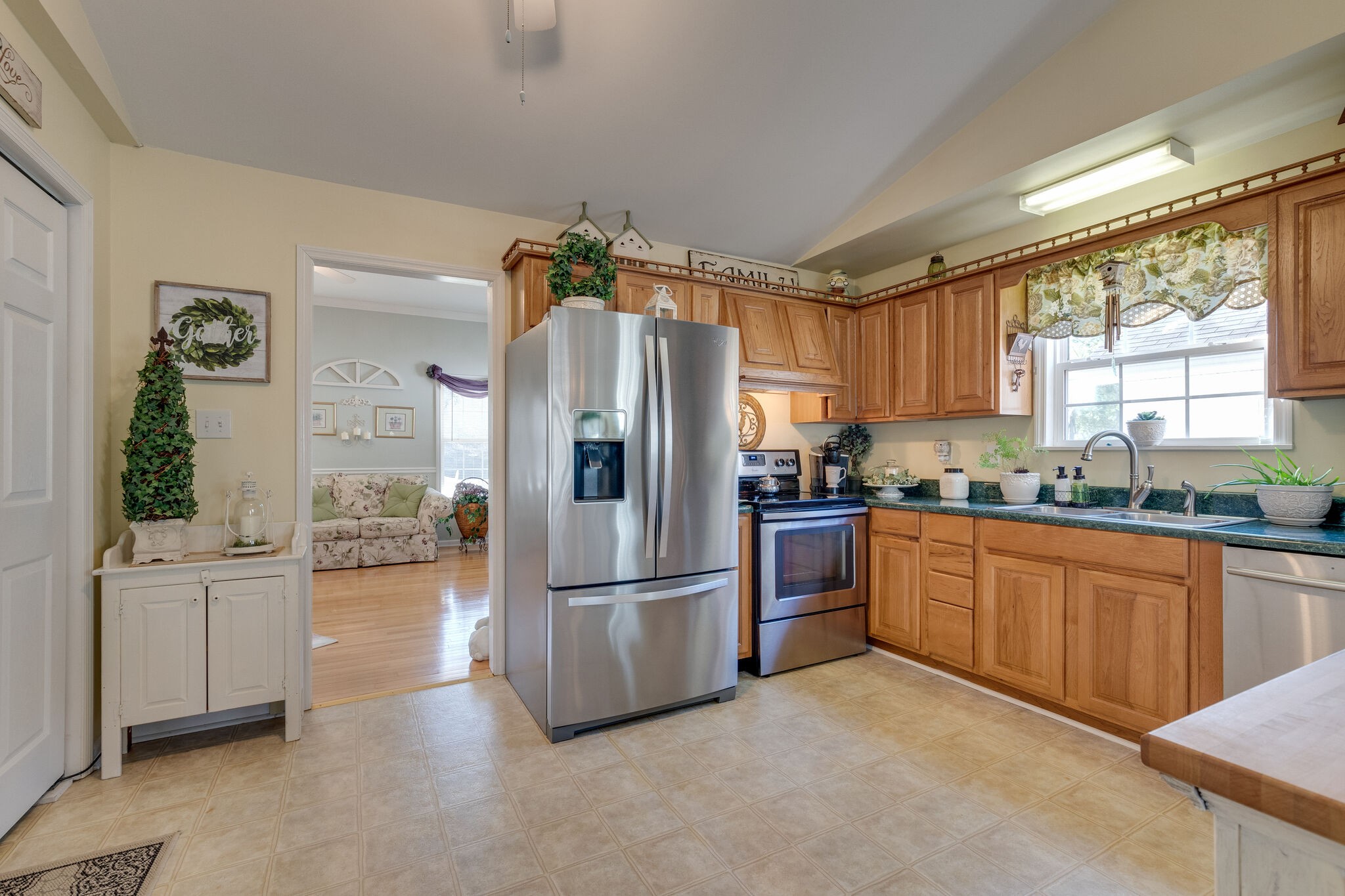 1117 Canaan Road Columbia, TN 38401 - Photo 14 of 41 Gallery Image 14