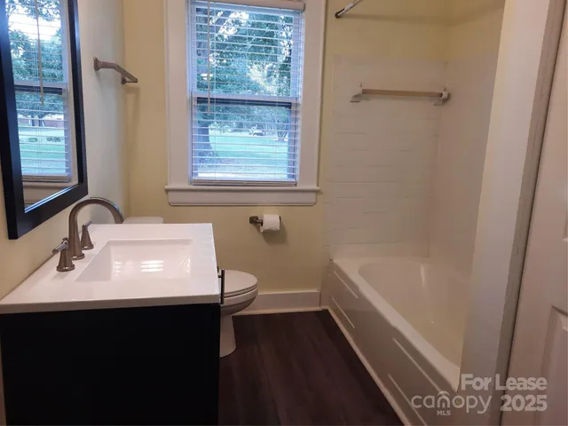 $1,650 | 2424 Statesville Avenue, Charlotte, NC 28206