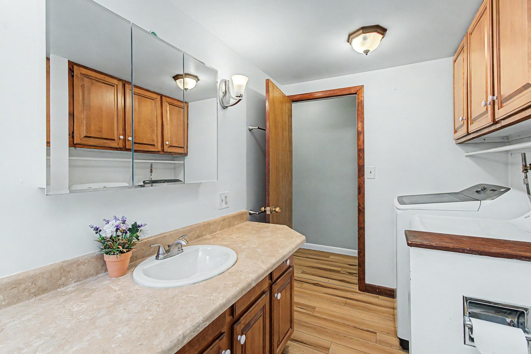 6 Clover Street South Burlington, VT 05403 - Photo 25 of 47