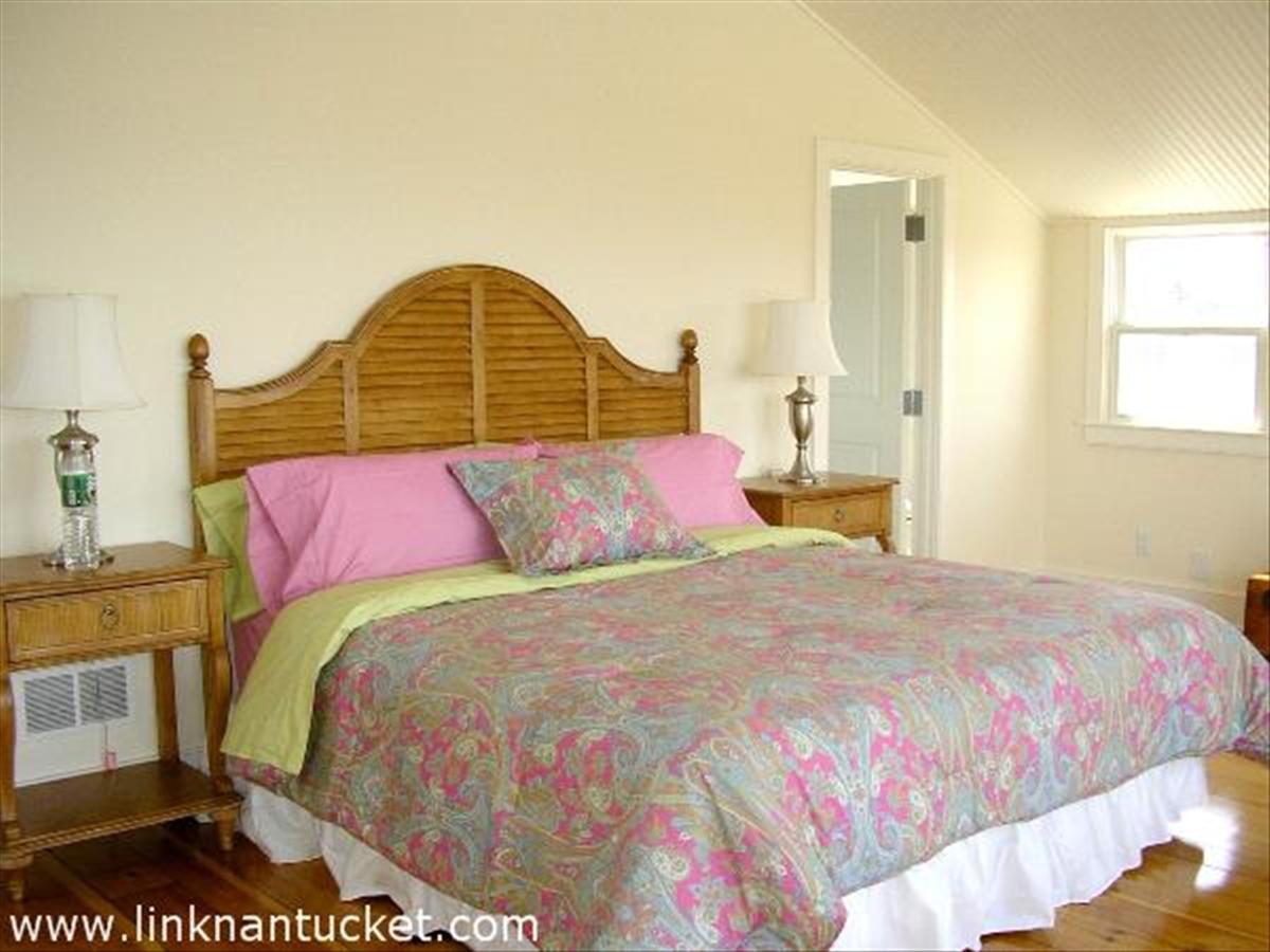 30 Bassett Road Nantucket, MA 02554 - Photo 7 of 9 Master BR