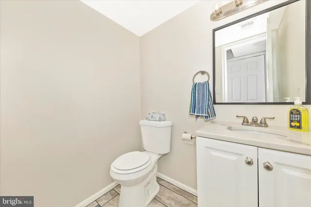 $419,000 | 9923 Maple Leaf Drive, Gaithersburg, MD 20886