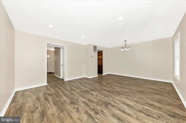 $419,000 | 9923 Maple Leaf Drive, Gaithersburg, MD 20886