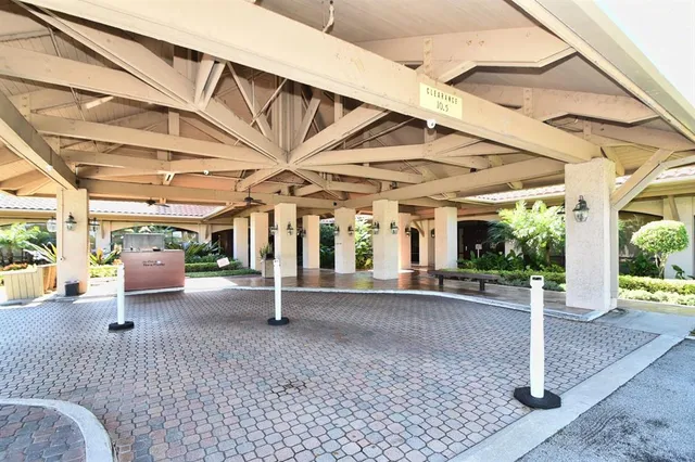 $310,000 | 6621 Via Regina, Unit 6621, Boca Raton, FL 33433