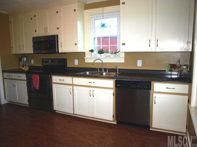 3275 Playmore Beach Road Morganton, NC 28655 - Photo 11 of 25 Gallery Image 11