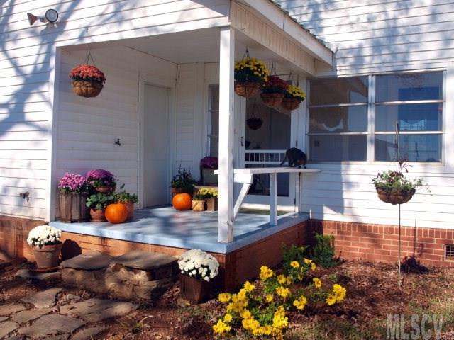 3275 Playmore Beach Road Morganton, NC 28655 - Photo 7 of 25 Gallery Image 7