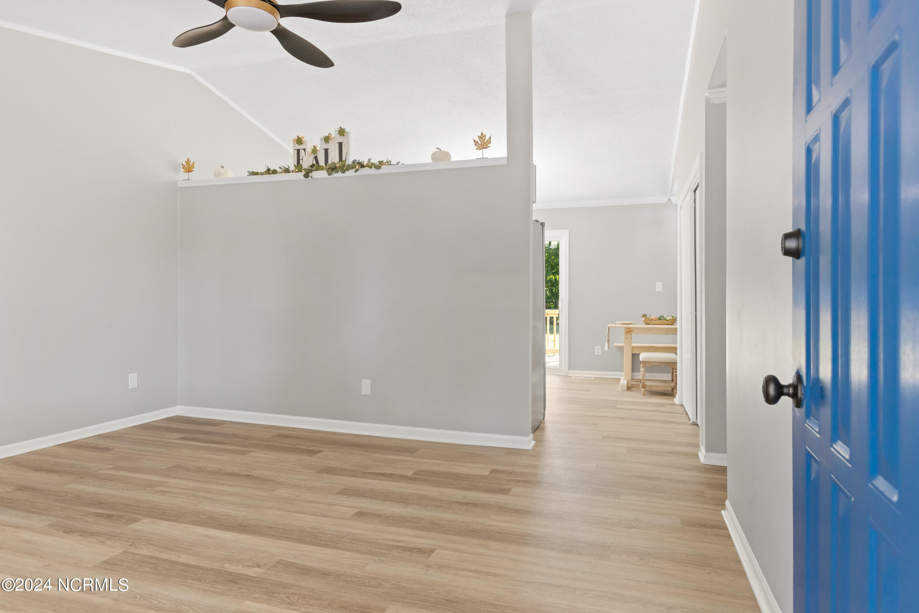 1225 Ramsey Road Jacksonville, NC 28546 - Photo 7 of 41 Living Room