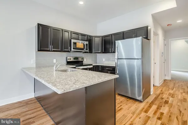 $2,013 | 514 South Street, Unit 203, Philadelphia, PA 19147