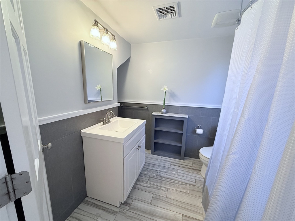 214 Spring Street, Unit 2 Boston, MA 02132 - Photo 7 of 15