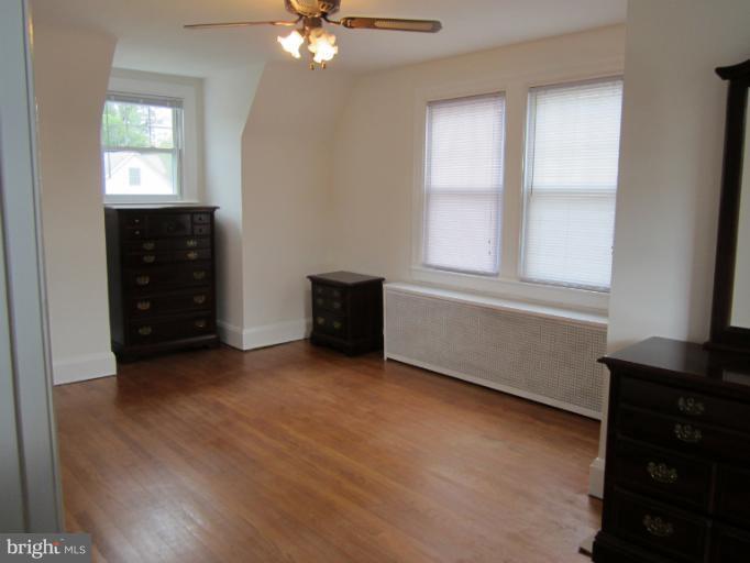 1108 Elm Ridge Avenue Baltimore, MD 21229 - Photo 8 of 14 Bedroom (Master)