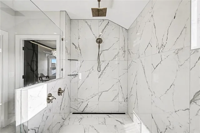 $699,900 | 3221 Southwest Saddlebred Terrace, Lee's Summit, MO 64082