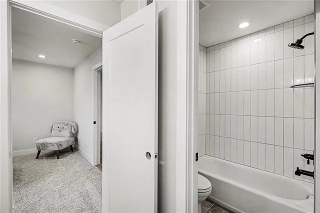 $699,900 | 3221 Southwest Saddlebred Terrace, Lee's Summit, MO 64082