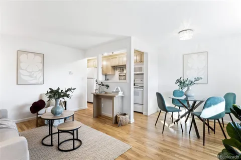 $215,000 | 148 South Emerson Street, Unit 303, Denver, CO 80209