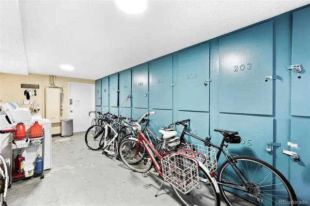 $225,000 | 148 South Emerson Street, Unit 303, Denver, CO 80209