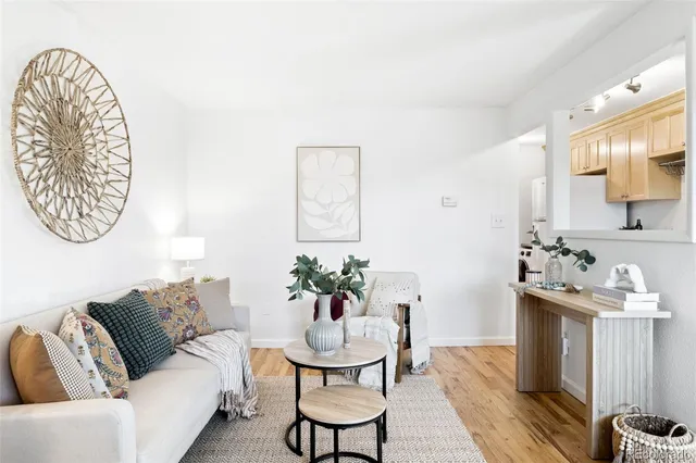 $225,000 | 148 South Emerson Street, Unit 303, Denver, CO 80209