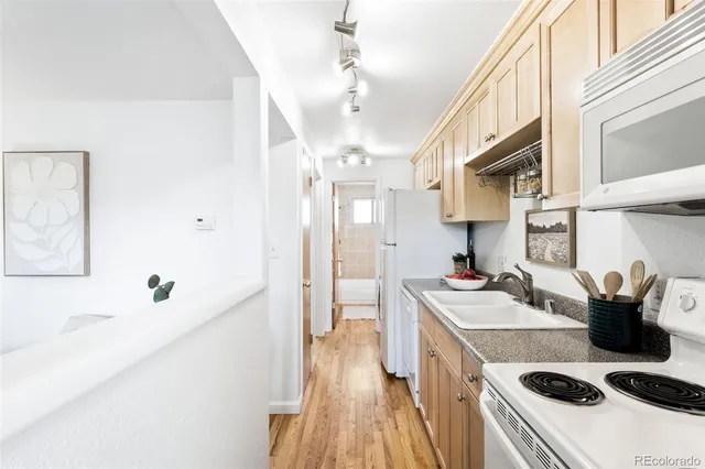 $225,000 | 148 South Emerson Street, Unit 303, Denver, CO 80209