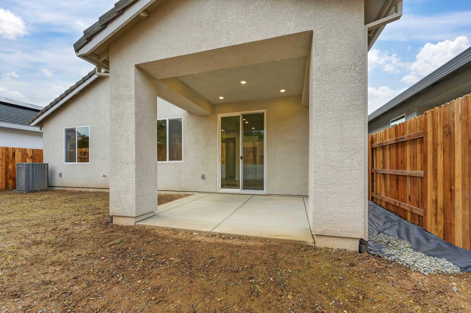 1113 Mallory Ridge Street Roseville, CA 95747 - Photo 8 of 11