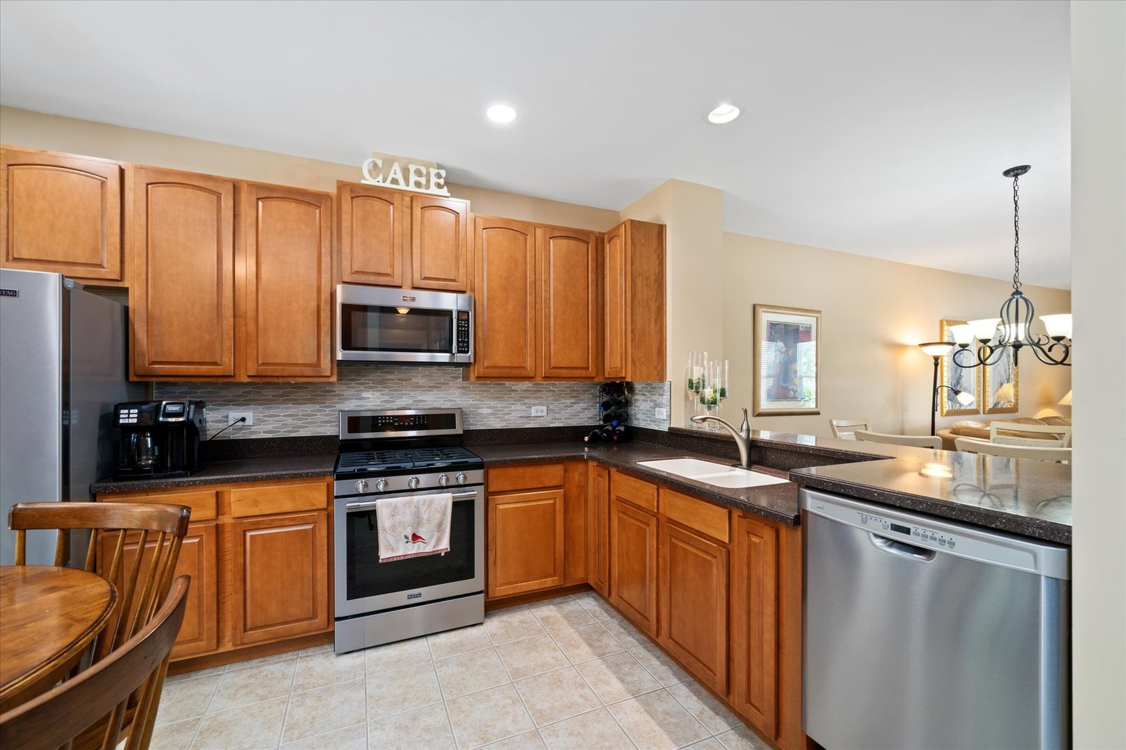 2873 Normandy Circle Naperville, IL 60564 - Photo 7 of 24