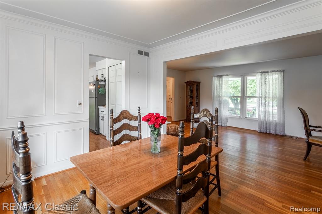 25886 Branchaster Road Farmington Hills, MI 48336 - Photo 8 of 35