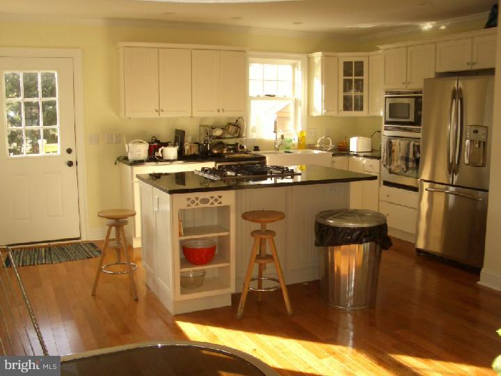 138 Drexel Road Ardmore, PA 19003 - Photo 4 of 16
