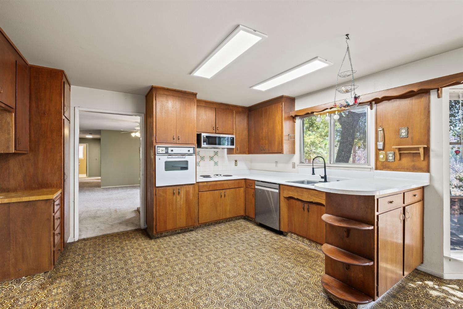 5925 Sly Park Road Placerville, CA 95667 - Photo 14 of 50