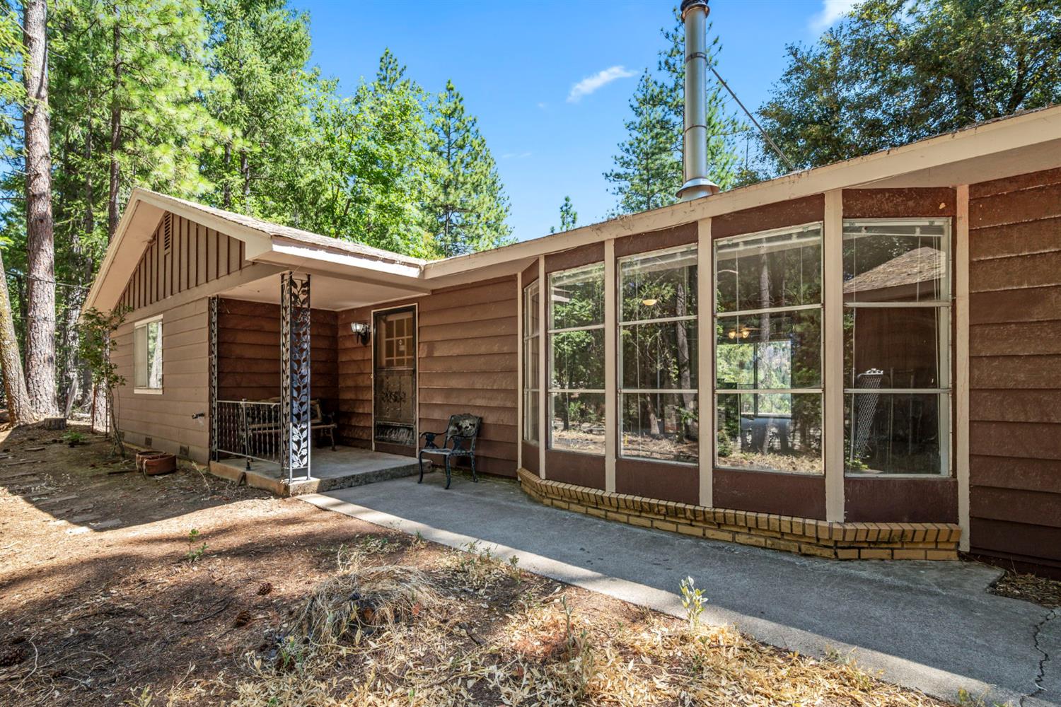 5925 Sly Park Road Placerville, CA 95667 - Photo 5 of 50