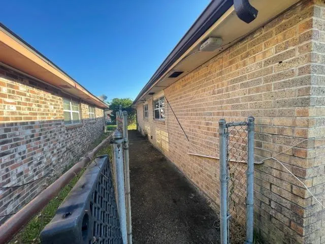 $94,900 | 7833 Britt Street, Westwego, LA 70094