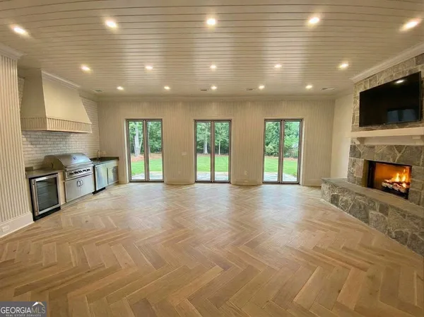 $1,595,000 | 175 Annelise Park Drive, Fayetteville, GA 30214