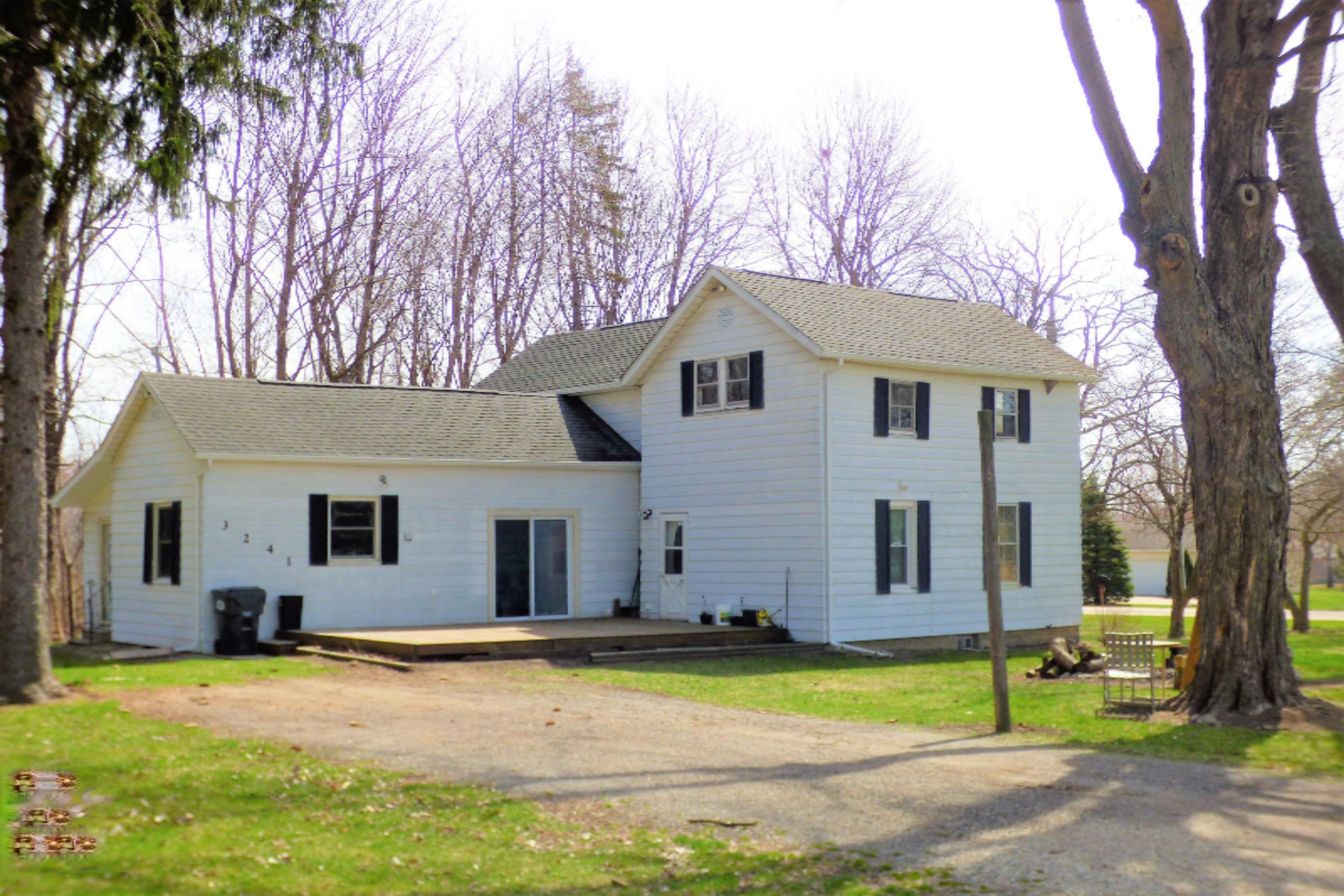 3241 Linco Rd