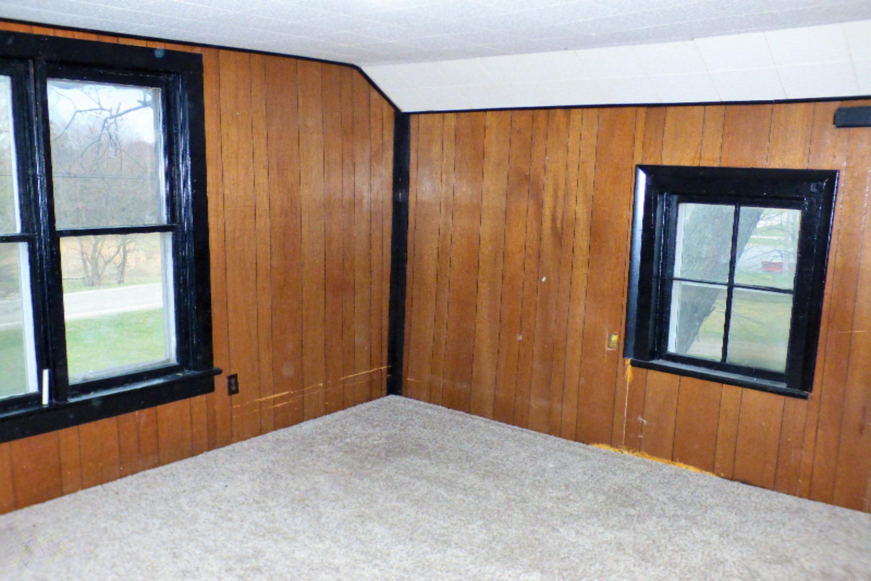 3241 Linco Road Stevensville, MI 49127 - Photo 26 of 38 Bedroom 2