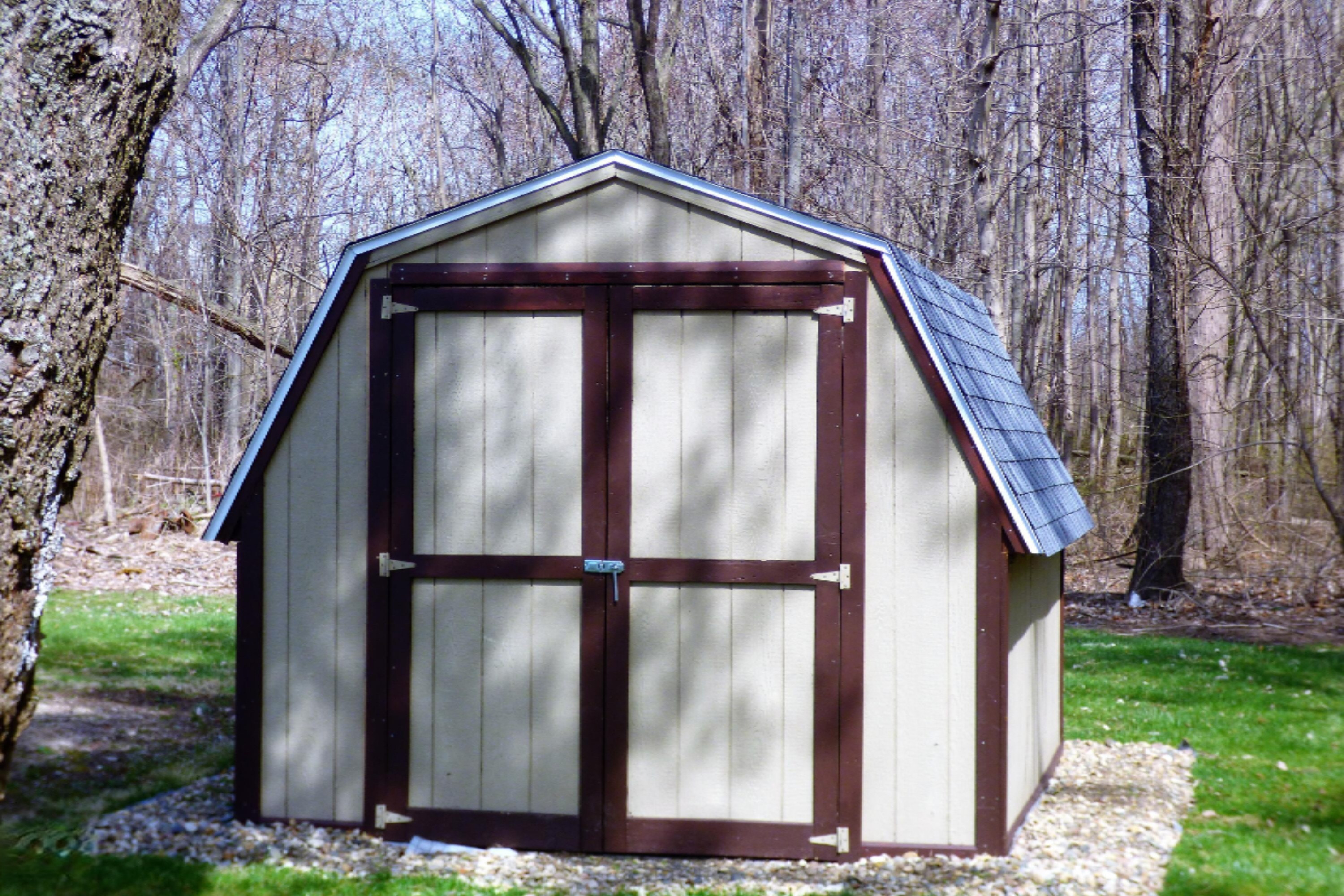3241 Linco Road Stevensville, MI 49127 - Photo 36 of 38 Shed with new Roof
